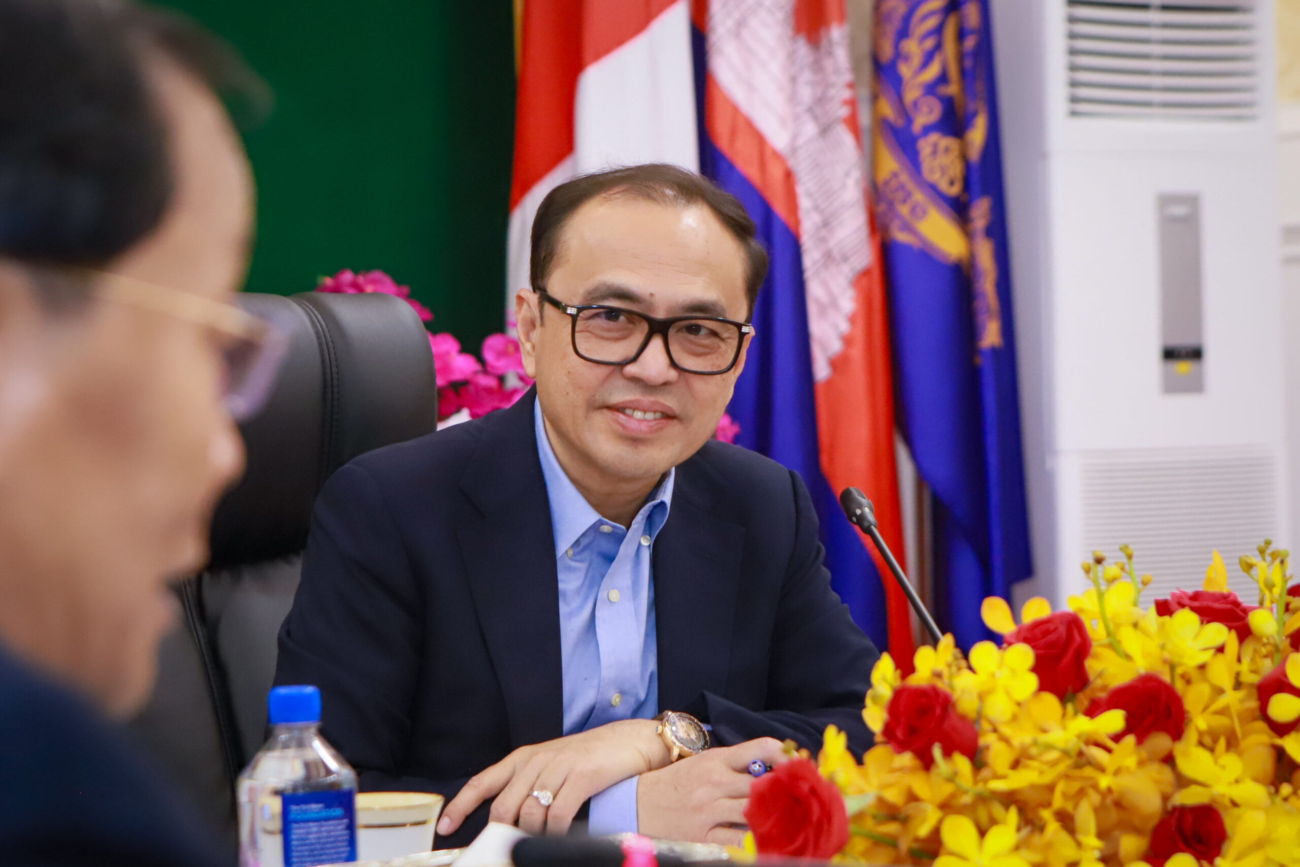 ឯកឧត្តមឧបនាយករដ្ឋមន្ត្រីប្រចាំការ វង្សី វិស្សុត ដឹកនាំប្រជុំត្រៀមរៀបចំសន្និបាតបូកសរុបលទ្ធផលការងារប្រចាំឆ្នាំ២០២៤ និងទិសដៅបន្តឆ្នាំ២០២៥ របស់ក្រុមការងាររាជរដ្ឋាភិបាលចុះមូលដ្ឋាន