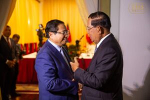 សម្តេចតេជោ ហ៊ុន សែន អញ្ជើញជួបពិភាក្សាការងារ ជាមួយឯកឧត្តម PHAM Minh Chinh នាយករដ្ឋមន្ត្រីវៀតណាម