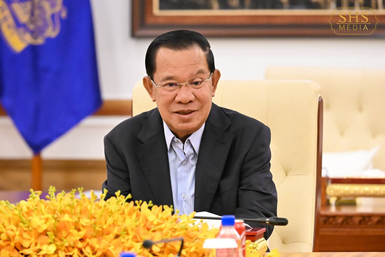 សម្តេចតេជោ ហ៊ុន សែន អនុញ្ញាតឱ្យ សមាជិកព្រឹទ្ធសភា៣រូបមកពីគណបក្សឆន្ទៈខ្មែរ ចូលជួបសំណេះសំណាលនិងពិភាក្សាការងារ