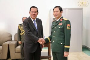 សម្ដេចតេជោ ហ៊ុន សែន អនុញ្ញាតឱ្យ នាយឧត្ដមសេនីយ៍ ង្វៀន តិន គឿង(Nguyen Tan Cuong) អនុរដ្ឋមន្ត្រីក្រសួងការពារប្រទេសវៀតណាម ចូលជួបសម្ដែងការគួរសម