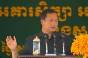 តើរាជរដ្ឋាភិបាលខិតខំធ្វើអ្វីខ្លះដើម្បីការពារបូរណភាពទឹកដី?