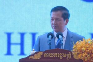 សម្ដេចធិបតី ហ៊ុន ម៉ាណែត អំពាវនាវដល់វិនិយោគិនជាតិនិងអន្តរជាតិ កុំព្រួយបារម្ភលើបញ្ហាព្រំដែនជាមួយថៃ