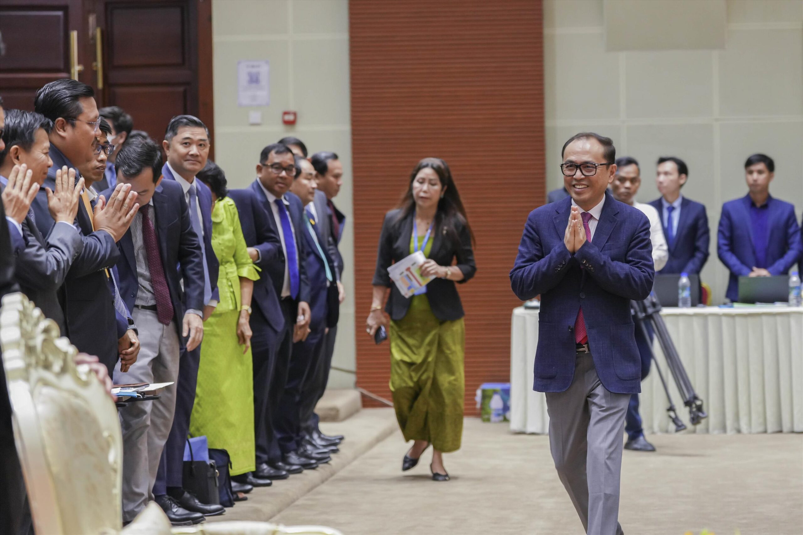 ឧបនាយករដ្ឋមន្រ្តីប្រចាំការ វង្សី វិស្សុត អញ្ជើញបើកសិក្ខាសាលាស្តីពី «បណ្ណសារ និងការចងចាំជាតិ៖ ឆ្ពោះទៅខួប១០០ឆ្នាំនៃបណ្ណសារដ្ឋានជាតិនៃកម្ពុជា»