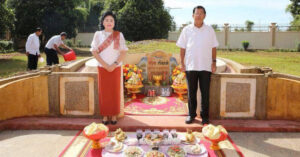 សម្តេចតេជោ ហ៊ុន សែន ប្រាប់ទៅអ្នកដែលអះអាងថាខ្លួនជាកូនប្រុស ហ៊ុន កំសត់ របស់សម្តេចចាប់ជាតិ ឈប់យកឈឺចាប់របស់សម្តេចមកបោកប្រាស់ ដើម្បីផលប្រយោជន៍ផ្ទាល់ខ្លួនតទៅទៀត