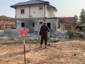 ឯកឧត្តម ហេង រតនា៖ កម្លាំង CMAC កំពុងបន្តជំរុញការបោសសម្អាតគ្រាប់សំណល់យុទ្ធភណ្ឌសង្គ្រាមឈ្លានពានថៃ នៅតាមតំបន់លំនៅឋាន