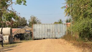 ការដាក់ទូកុងតឺន័រ និងបន្លាលួស ក្រោយបទឈប់បាញ់បង្ហាញពីសកម្មភាពយោធាថៃ រំលោភបំពានទាំងកម្រោល មកលើដែនអធិបតេយ្យភាពកម្ពុជា និងរំលោភច្បាប់អន្តរជាតិ