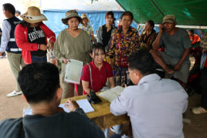 អាជ្ញាធរមូលដ្ឋាន បាននិងកំពុង​រៀបចំ​ធ្វើ​បណ្ណ​ក្រីក្រជូន​ជនភៀស​សឹក​នៅ​មណ្ឌល​សុវត្ថិភាពវត្តចាន់ស៊ី