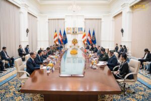 Cambodia and China Commit to Further Deepening Bilateral Relations and Cooperation