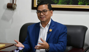 Diplomacy key to protecting national interests, says expert
