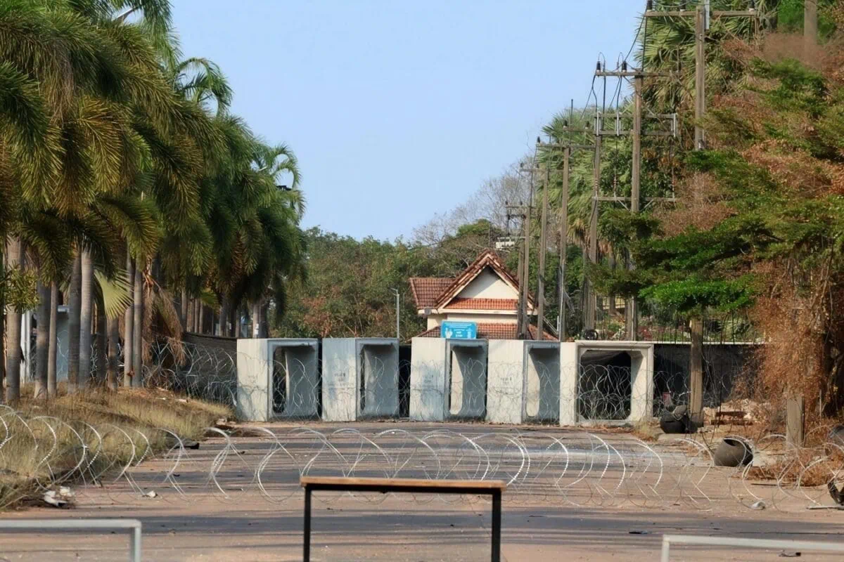 កម្ពុជាតវ៉ាថៃជាថ្មី ករណីសាងសង់ទំនប់ដី និងដាក់លួសបន្លានៅព្រំដែន ទាមទារឱ្យងឌីបញ្ឈប់សកម្មភាពឈ្លានពាន