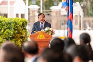 រដ្ឋមន្ត្រីការបរទេសកម្ពុជារំលឹកអាស៊ានអំពីគោលការណ៍គ្រឹះនៃធម្មនុញ្ញអាស៊ាននិងស្នើឱ្យភាគីទាំងអស់បន្តគោរពឱ្យខ្ជាប់ខ្ជួន