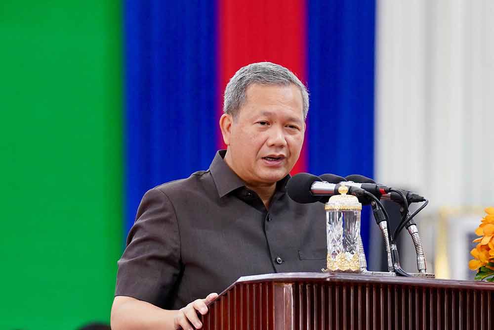 សម្តេចធិបតី៖ ភាពជោគជ័យនៃវិស័យឧស្សាហកម្ម ស្ថិតលើការរស់រាន រីកចម្រើន និងចីរភាព មិនមែនតែលើចំនួនរោងចក្រដែលបើកនោះឡើយ