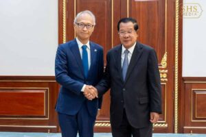 សម្តេចតេជោ ហ៊ុន សែន អនុញ្ញាតឱ្យឯកឧត្តម អ៉ិស៊ិហ្សឹគិ ហ៊ិដិអុ (ISHIZUKI Hideo) ឯកអគ្គរាជទូតវិសាមញ្ញ និងពេញសមត្ថភាពនៃប្រទេសជប៉ុនប្រចាំកម្ពុជា ចូលជួបសម្ដែងការគួរសម